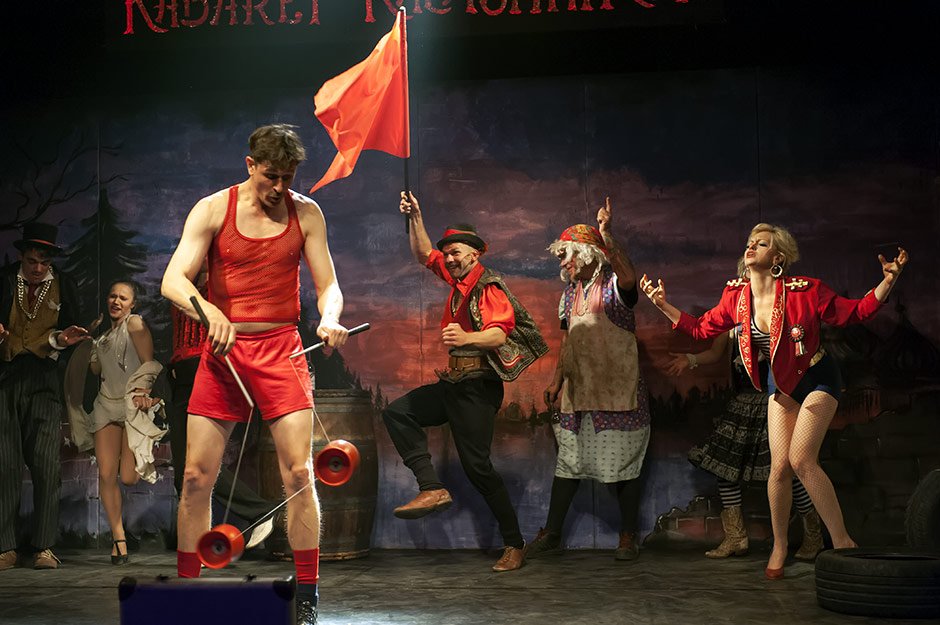 Djuggledy Kabaret Kalashnikov Djuggledy Kabaret Kalashnikov