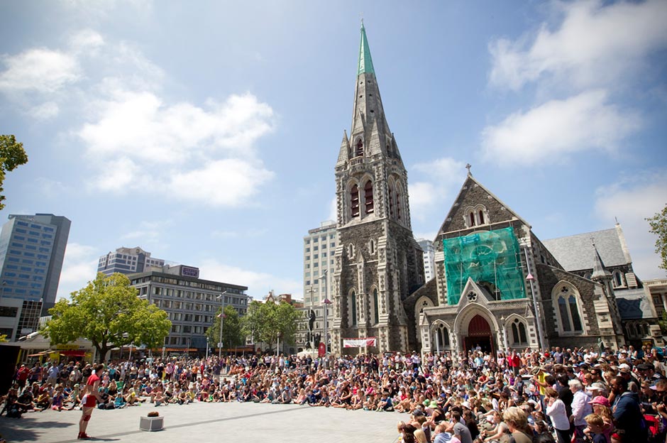 Djuggledy Straßenshow Djuggledy Straßenshow